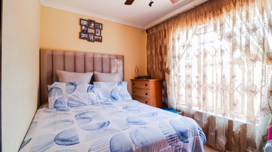 3 Bedroom Property for Sale in Tlhabane West North West